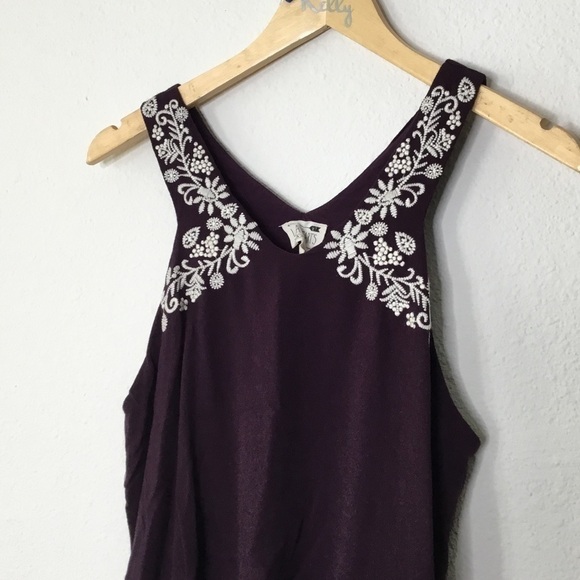 L.A. Hearts Maroon Tank Top - Picture 2 of 4